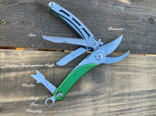 Load image into Gallery viewer, Engraved Gardener's Multi-Tool Gift Box - Tool, Case and Sharpener