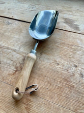 Load image into Gallery viewer, Seed & Bulb Planter's Tool Set - 3 Tools for Planting