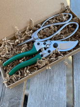 Load image into Gallery viewer, Garden Gift Box — Pruners and Snips
