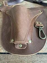 Load image into Gallery viewer, Ultimate Leather Garden Tool Belt &amp; Holder — Extra Rivet Reinforced, Master Gardener Designed
